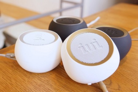 デイジーチェーンで拡張できるBluetooth対応ワイヤレススピーカー、ロジテック「BeYo」