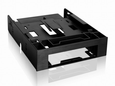 ICYDOCK、5インチベイ1段に3.5インチ＆デュアル2.5インチが搭載できる「FLEX-FIT Trio」リリース