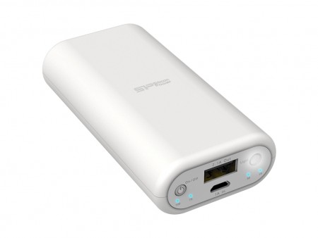 急速充電対応の4,400mAhモバイルバッテリー、シリコンパワー「Power P40」
