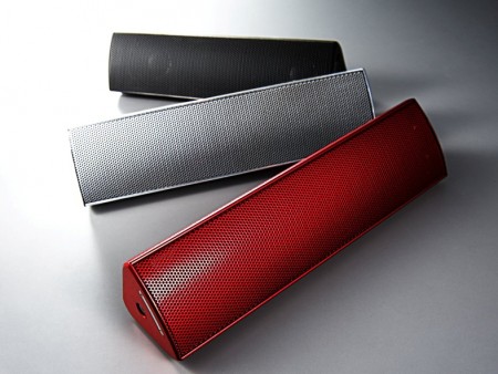 高音質を持ち運ぶ。「aptX」対応のBluetoothスピーカー、エレコム「LBT-SPP300AV」シリーズ