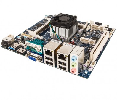 レガシーインターフェイス充実のCeleron J1900搭載Mini-ITXマザーボード、GIGABYTE「MVBAYAI」