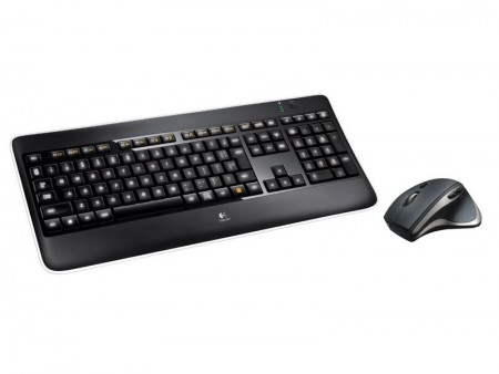 薄型イルミネートキーボードと「M950」が一緒に買える、ロジクールのデスクトップセット「MX800」