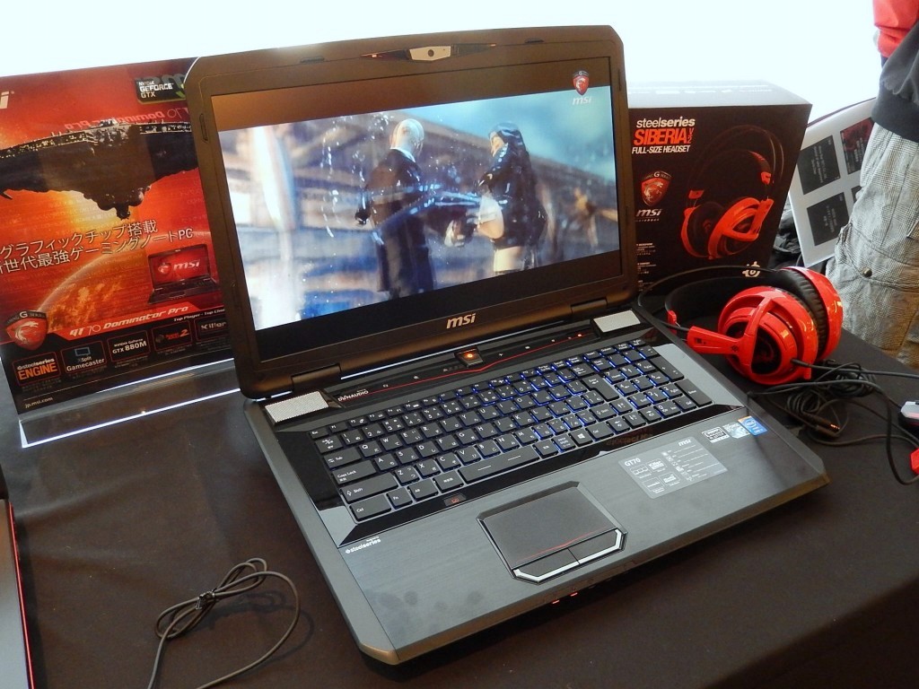 GTX 880MとCore i7を搭載するモンスターノート「GT Dominator」シリーズ。液晶サイズ別に17.3インチの「GT70 Dominator」、15.6インチモデル「GT60 Dominator」をラインナップする