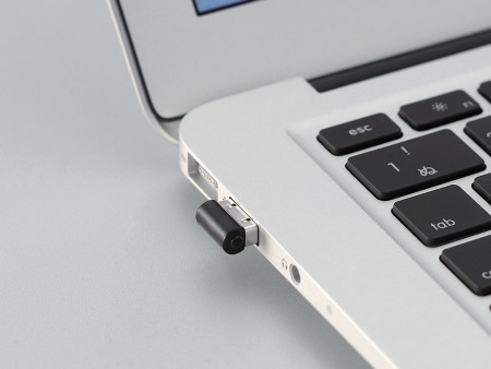 27プロファイル対応のBluetooth 4.0+EDR/LE小型USBアダプタ、エレコム「USB-BT40LE」
