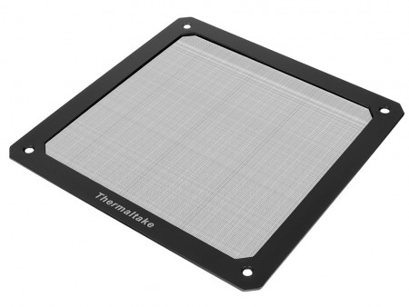 マグネット内蔵でネジいらずのファンフィルター、Thermaltake「Matrix D」シリーズ発売