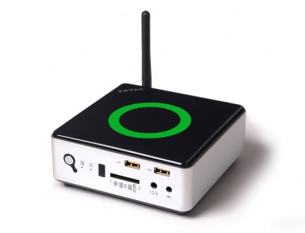 ZOTAC、4コアAPU内蔵の127mm角ベアボーン「ZBOX nano AQ02」シリーズ