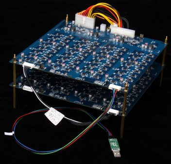 BIOSTAR、Radeon HD 7970 30枚分の処理性能を実現したBitcoin発掘向け基板「BTC-24GH」