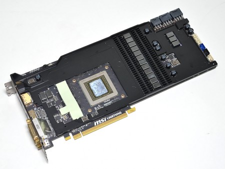 シングルGPU最強を狙った1枚 MSI「R9 290X LIGHTNING