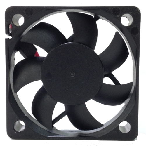 長尾製作所、50mm口径10mm厚の低速ファンX-FAN「RDL5010S」取扱開始
