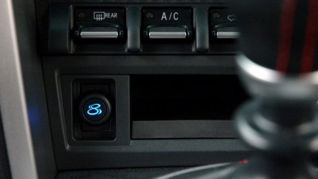 トヨタ、走行データをバーチャル上で再現できる「86」向け「スポーツドライブロガー」発表