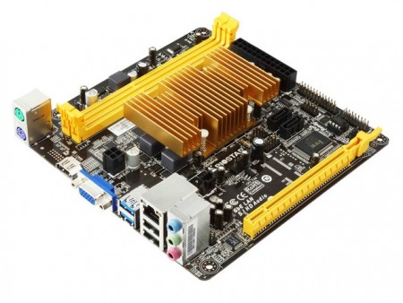 4コアKabini、A4-5000を搭載するファンレスMini-ITXマザーボード、BIOSTAR「A68N-5000」