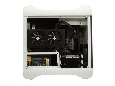 Bitfenix「Prodigy」採用のFF14推奨ゲーミングPC、サイコム「G-Master Cutlass2-ITX-FFXIV」
