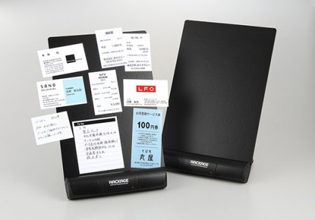 秘密は微弱な静電気。手軽にメモを貼り付けられる電子吸着ボード「ラッケージ」がキングジムから