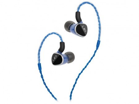 4基のドライバー配置とバスチューブを改善。Ultimate Earsの新型高級イヤホン「UE900s」は来月発売