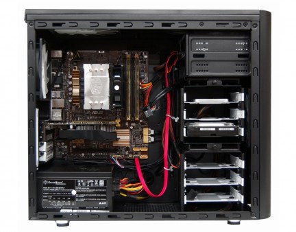 「DARK SOULS II」推奨のミニタワーゲーミングPC、サイコム「G-Master Assault Z87-DS2」