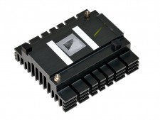 完全無音PC構築に最適なファンレスMini-ITXマザーボード、GIGABYTE「GA