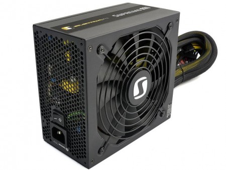 PLATINUM認証取得のセミファンレス電源、SilentiumPC「Supremo M1 Platinum 700W」