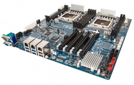 GIGABYTE、Ivy Bridge-EP対応のエントリーサーバー向けマザーボード2種