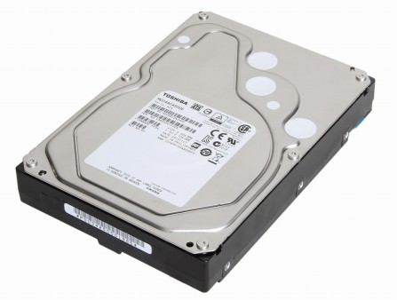 年間180TB転送をサポートするクラウド向け3.5インチHDD、東芝「MC04ACA」シリーズ
