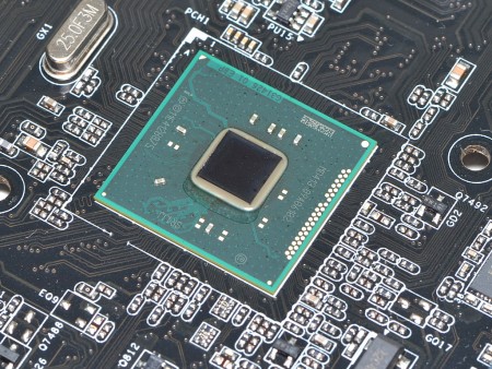 シングルドライブ最速のUltra M.2搭載マザーボード ASRock「Z97