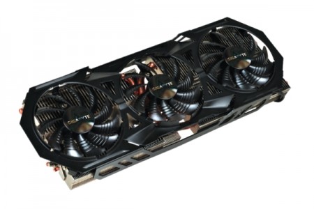 GIGABYTE、600W対応の新型「WINDFORCE」とGTX 780 Ti×3台の水冷システム「WATERFORCE」を発表