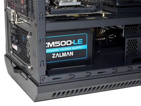 ZALMAN初のタワー型Mini-ITXケース 「ZM-M1」検証 - エルミタージュ秋葉原
