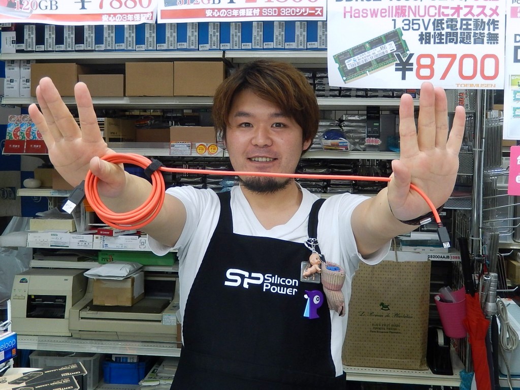 パソコンハウス東映 塩原さん