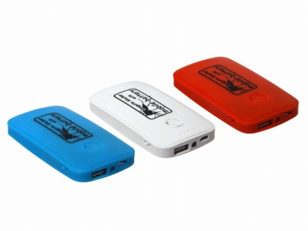 これからの季節に嬉しい、蚊よけ機能付きモバイルバッテリがサンコーから発売