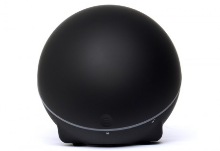 装備も充実、球形デザイン採用の新コンパクトベアボーンZOTAC「ZBOX OI520」近日発売