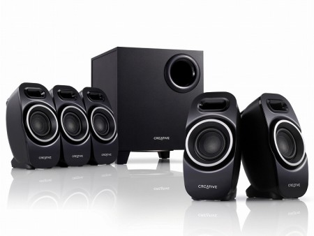 「DSE」＆「IFP」技術で音質を高めたサラウンドスピーカー、クリエイティブ「SBS A550」など2種
