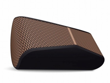 ドライバー配置の妙でパワフルサウンド実現。Bluetoothスピーカー「X300」がロジクールから