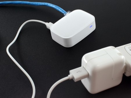 USBバスパワー動作のモバイル無線LANルーター、上海問屋「DN-11042」