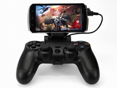 「Dualshock4」でスマホゲームが遊べる「コントローラクリップ for Smartphone（PS4ver.）」発売