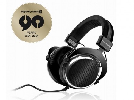 ティアック、世界1,000台限定生産の独beyerdynamic社製ヘッドホン「T 90 Jubilee」を近く発売