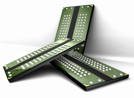 Micron、世界初25nmプロセスの8Gbit DDR3 SDRAMを発表
