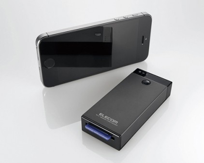 スマホ向けデータ移行アプリ対応のWi-Fiカードリーダ、エレコム「MR-WI02BK」