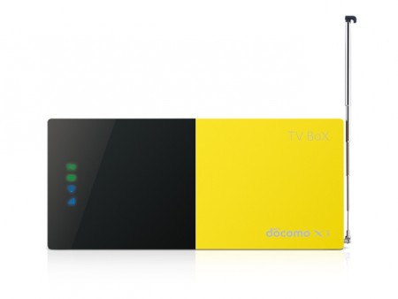 NTTドコモ、スマホ・タブレット向けモバイルTVチューナ「TV BOX」31日発売