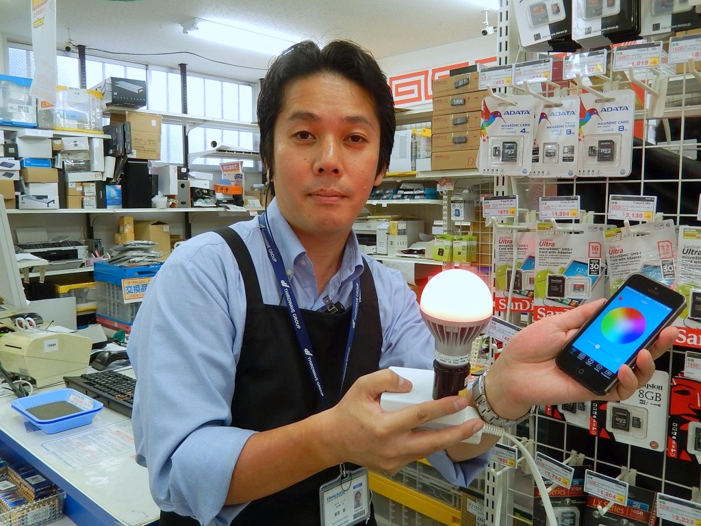 上海問屋 梶間さん