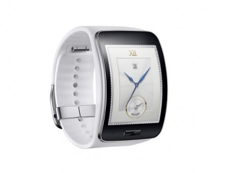 Tizen OS採用の3Gスマートウォッチ、Samsung「Gear S」発表