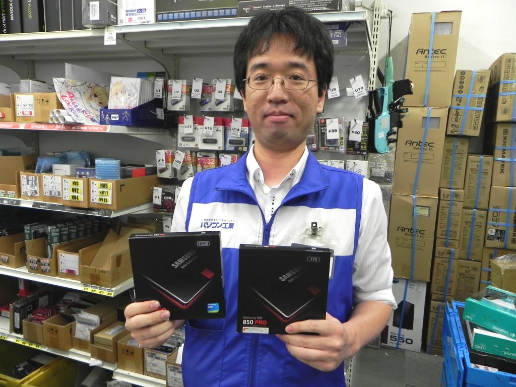 BUY MORE秋葉原本店の佐々木さん