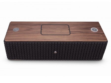 JBL、圧縮音源を自動補正するワイヤレスアクティブスピーカー「Authentics」シリーズ