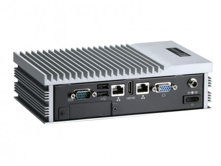 クアッドコアAtom採用のファンレスベアボーン、Axiomtek「eBOX620-841-FL」発売