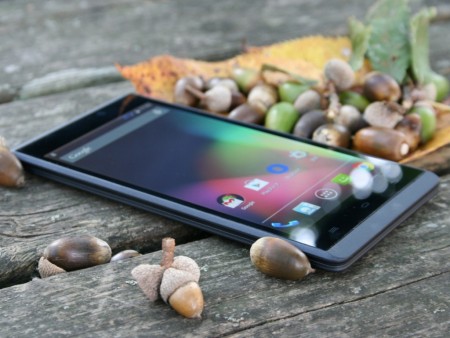実売1万円台のクアッドコアCPU搭載SIMフリースマートフォン、BLUEDOT「BNP-500K」
