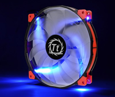 Thermaltake、Blue/Red/White LEDの120/140/200mm口径ファン「Luna」シリーズ