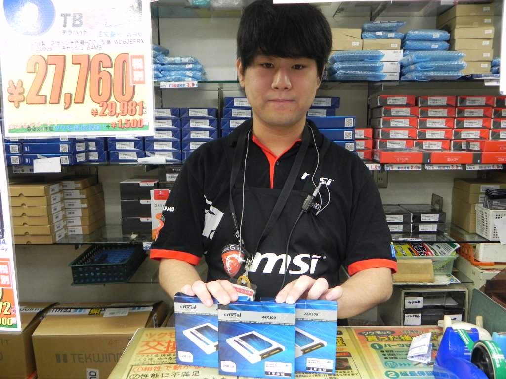 ツクモパソコン本店の中山さん