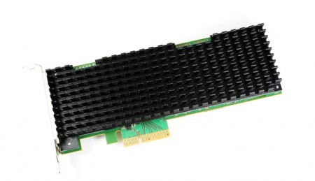 容量3.2TB、転送速度3,000MB/secの3D V-NAND採用NVMe SSD、Samsung「SM1715」