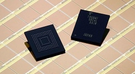 東芝、パッケージサイズを約26％小型化した世界最小クラスのeMMC NAND発表