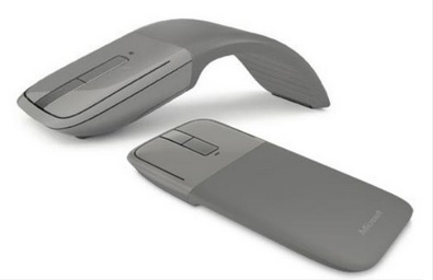 マイクロソフト、フラットからアーチ状に変形するBluetoothマウス「アークタッチBluetoothマウス」
