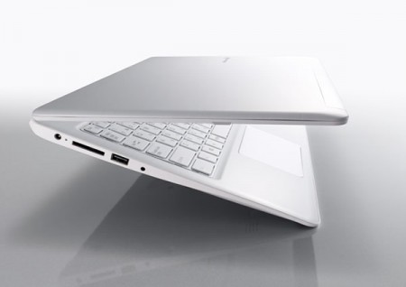 マウス、Office Home &Business Premiumインストールの10点マルチタッチ対応14型ノート