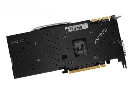 2連ファンクーラー搭載のGeForce GTX 970 OC、玄人志向「GF-GTX970-E4GB/OC/BLACK」